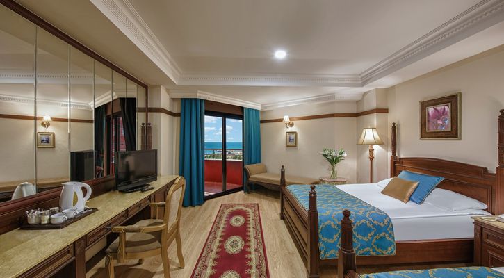 Delphin Palace Hotel