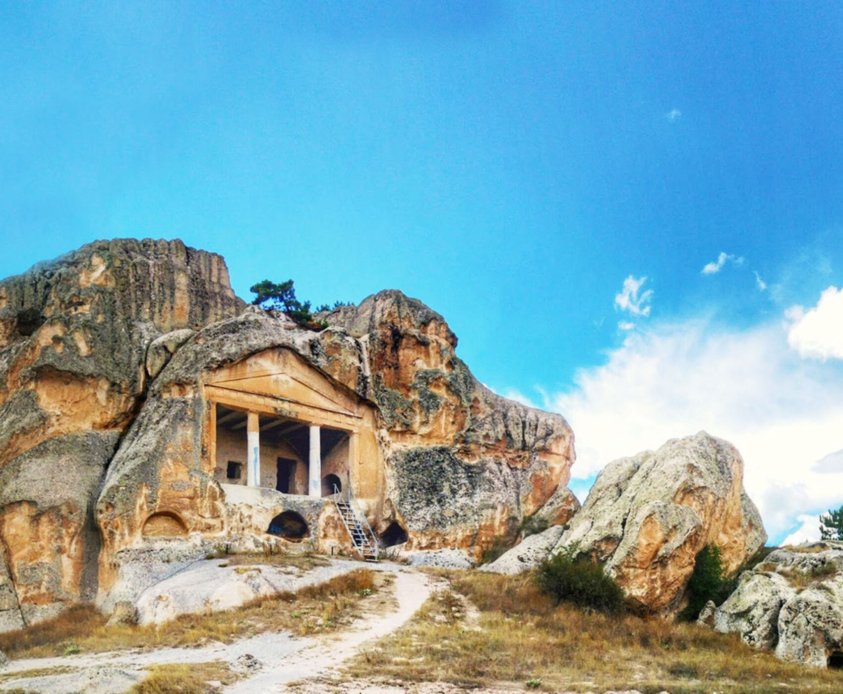 FRIG VALLEY AND ESKİŞEHİR TOUR