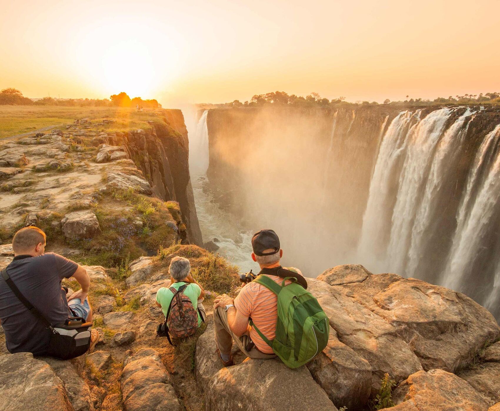 SOUTH AFRICA (VICTORIA WATERFALLS - ZAMBIA) TOUR BY FLIGHT