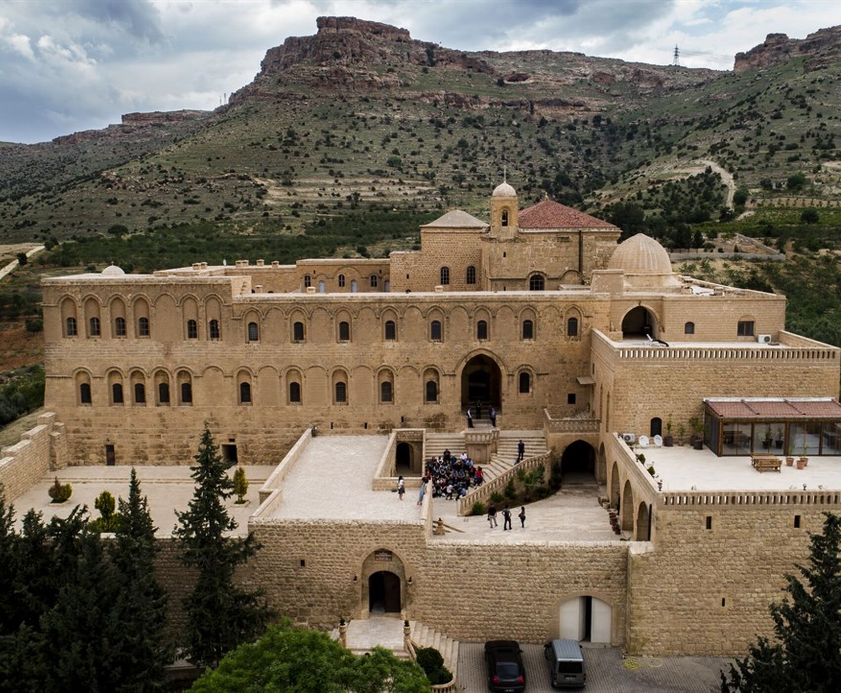 Diyarbakir Midyat Mardin Harran Gobeklitepe Gaziantep tour by plane