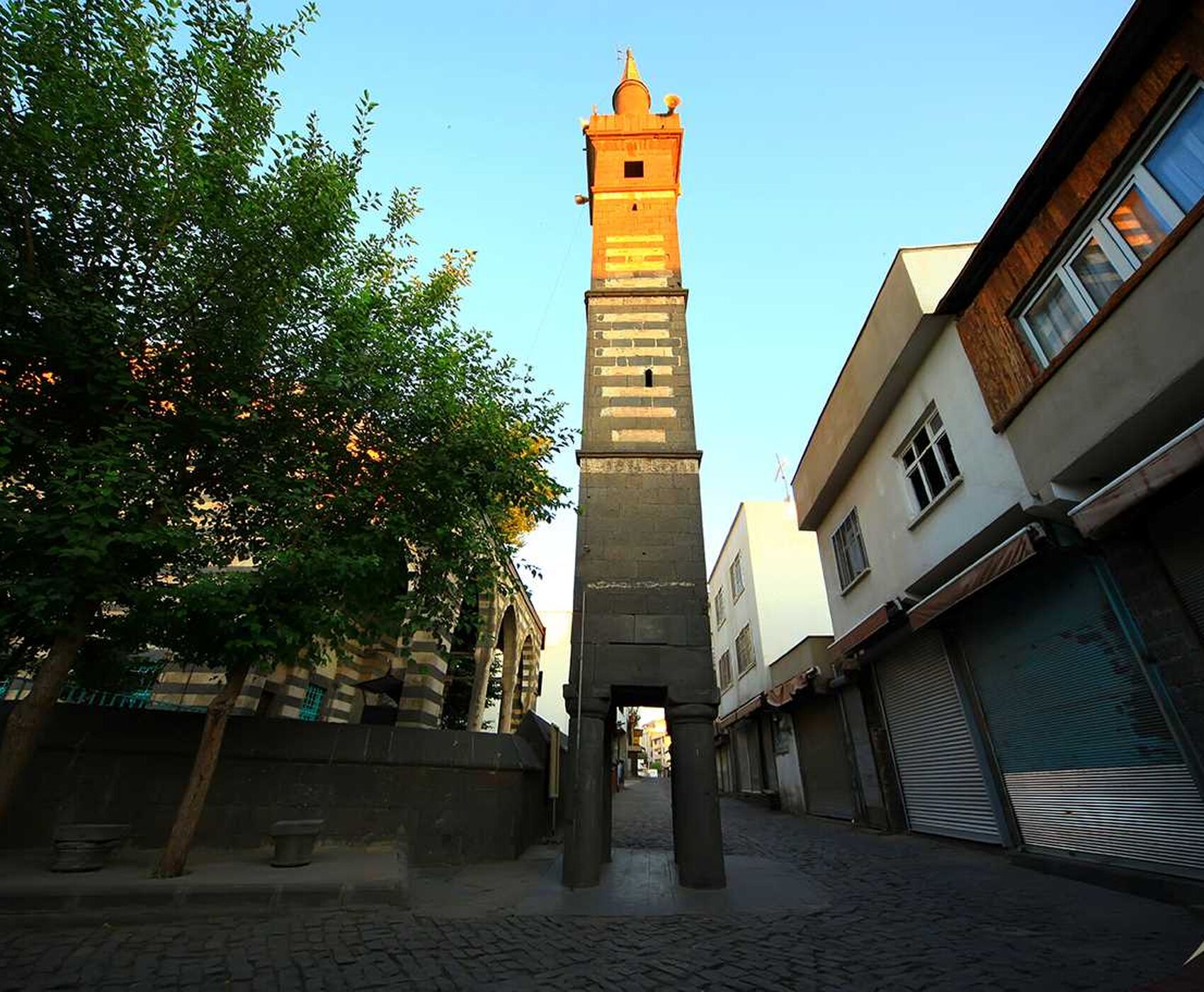 Diyarbakir Midyat Mardin Harran Gobeklitepe Gaziantep tour by plane