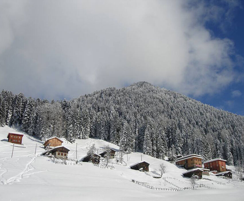UÇAKLI AYDER PLATEAU SNOWMAN FESTIVAL